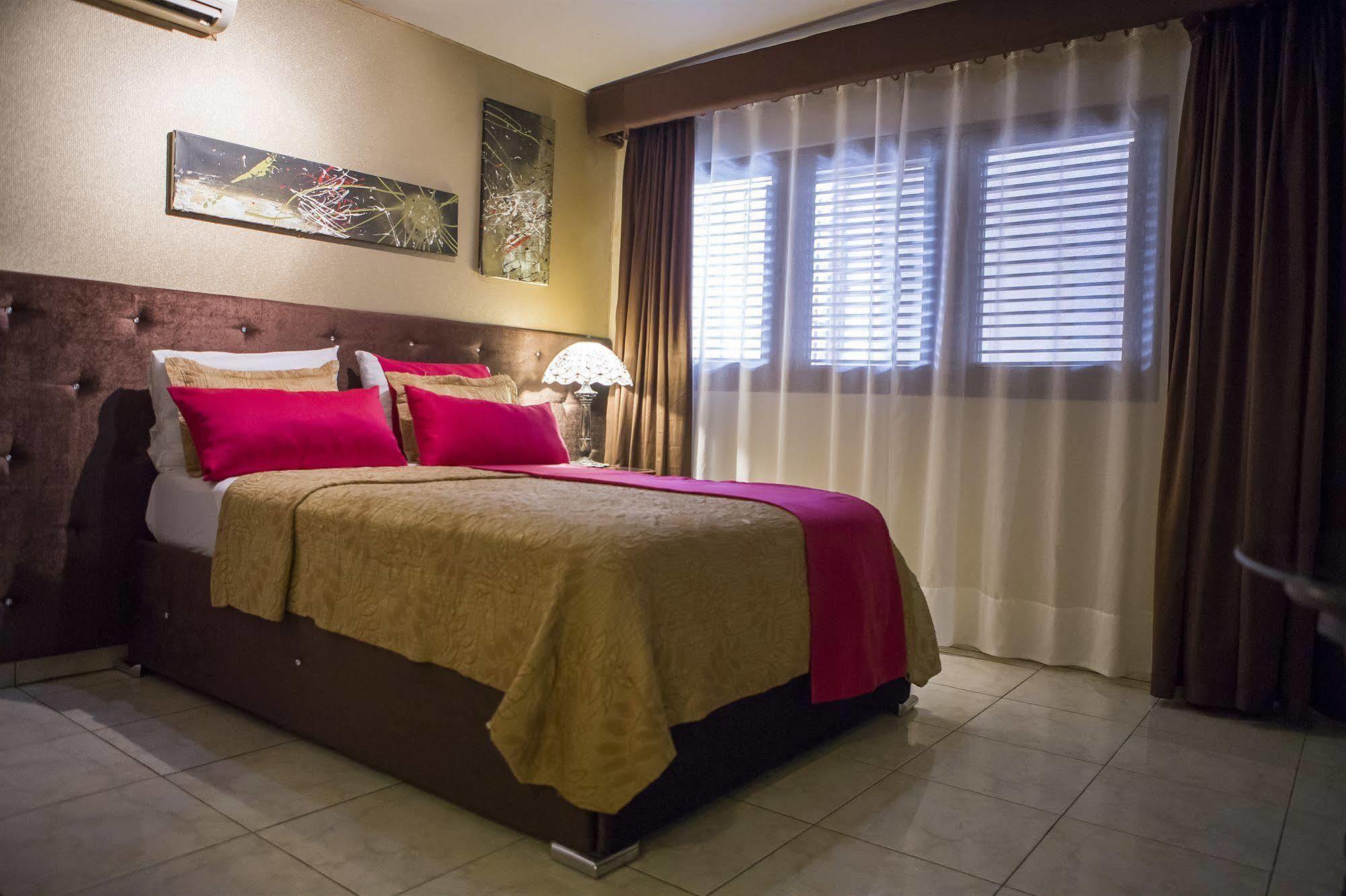 Jardines Del Teatro Hotell Santo Domingo Exteriör bild